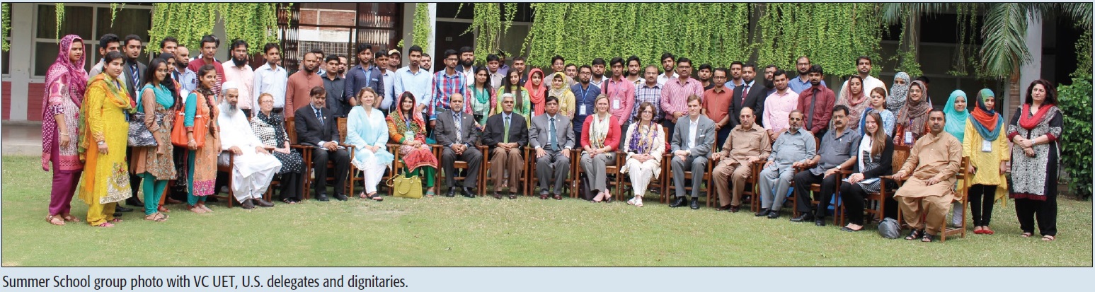 Summer School group photo with VC UET, U.S. delegates and dignitaries.